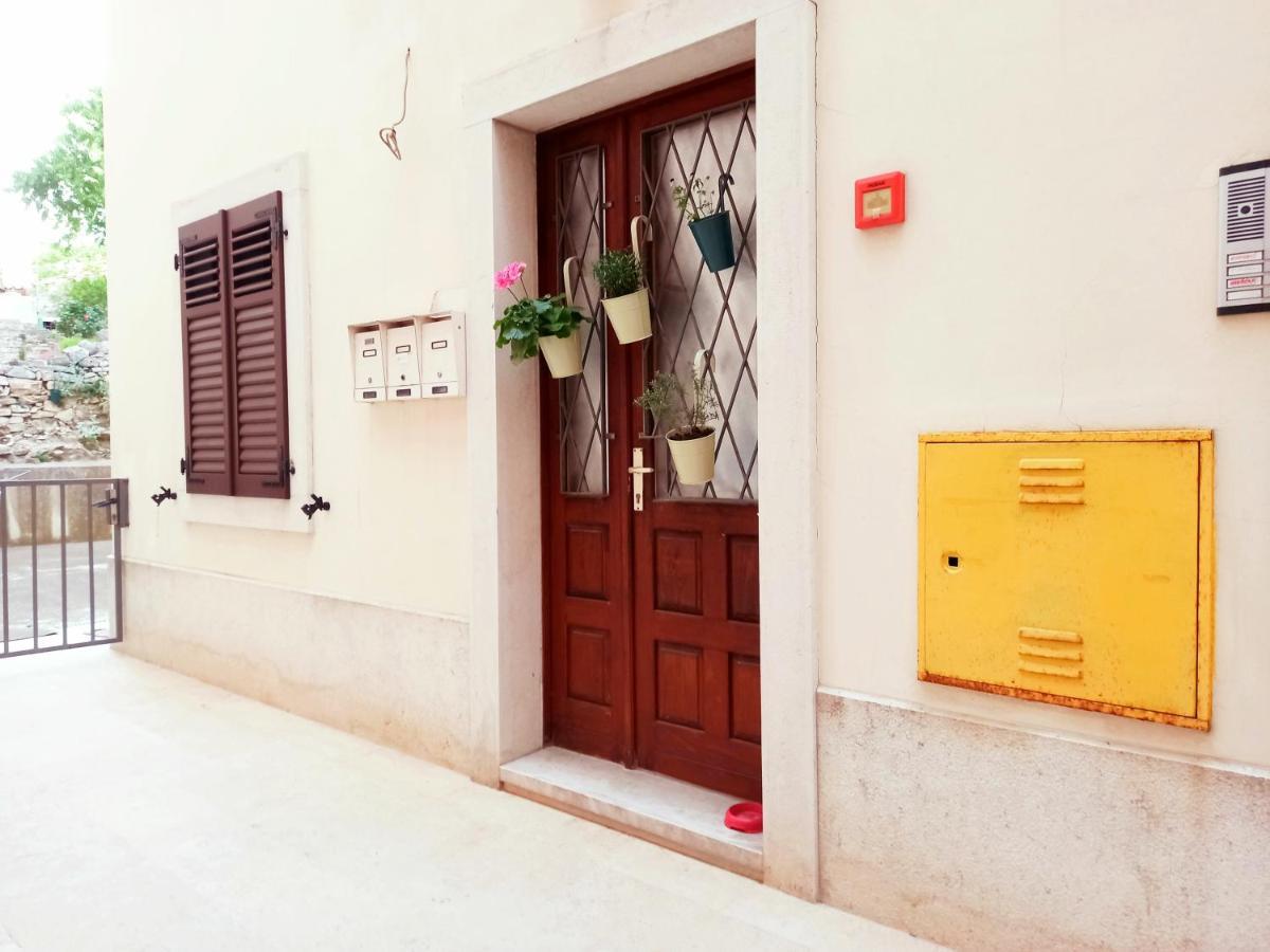 Apartment Atlantis Pula Exterior foto
